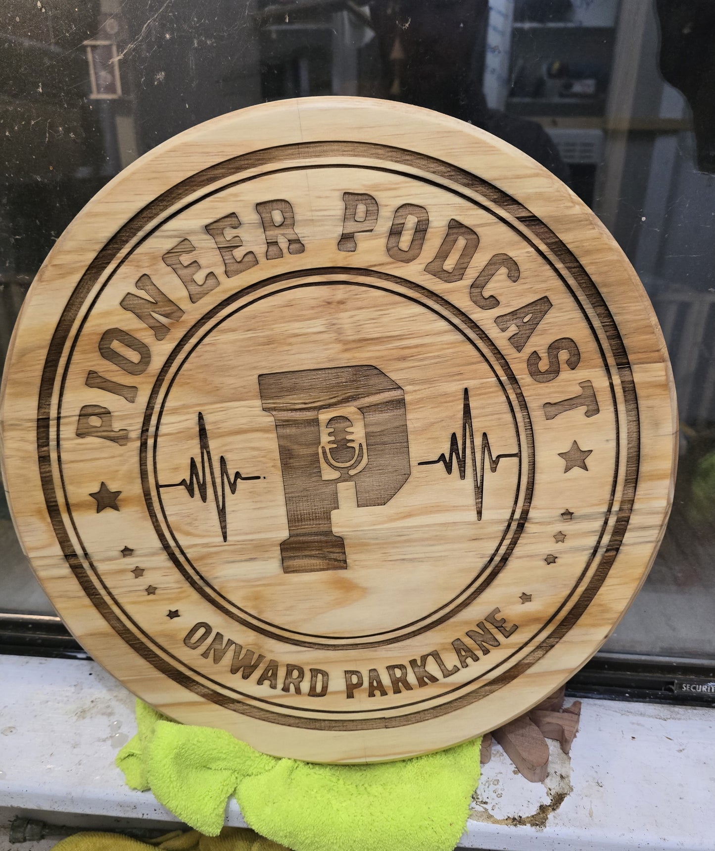 Custom Signs & Awards